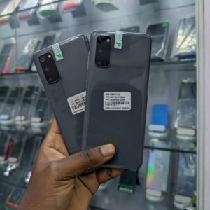 Samsung S20, 128/12GB, Physical + eSim (uk-used)
